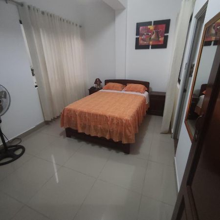 Hospedaje Renzo Tarapoto Extérieur photo