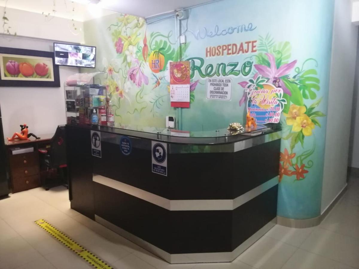 Hospedaje Renzo Tarapoto Extérieur photo