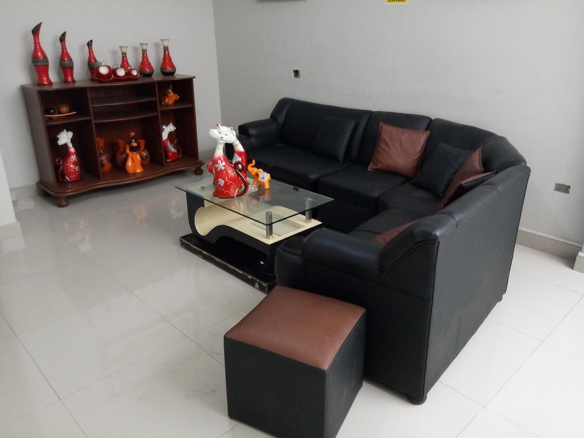 Hospedaje Renzo Tarapoto Extérieur photo