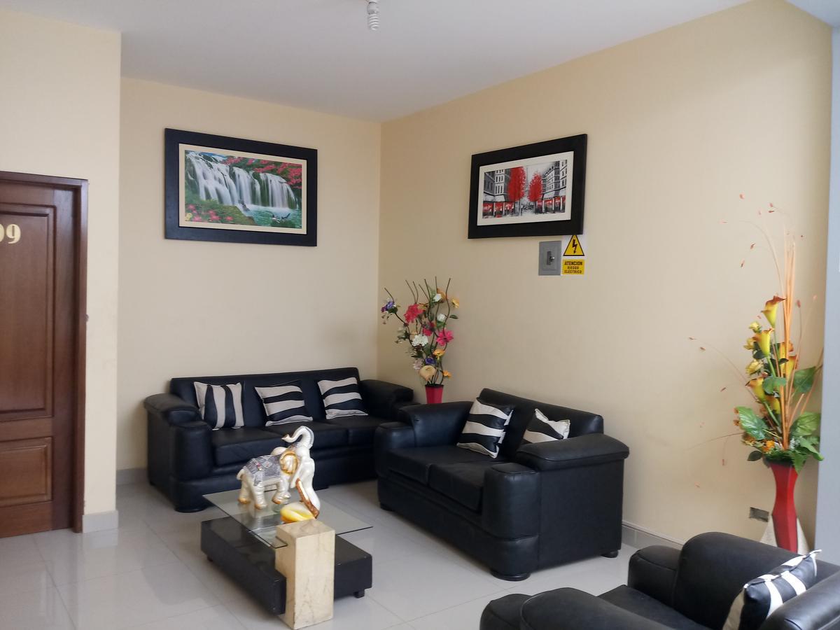 Hospedaje Renzo Tarapoto Extérieur photo