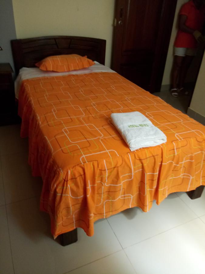 Hospedaje Renzo Tarapoto Extérieur photo